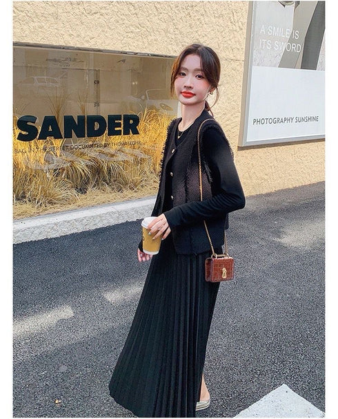 Ladies Fashionable Tweed Half Sleeves Jacket with Long SleeveS Pleated Dress